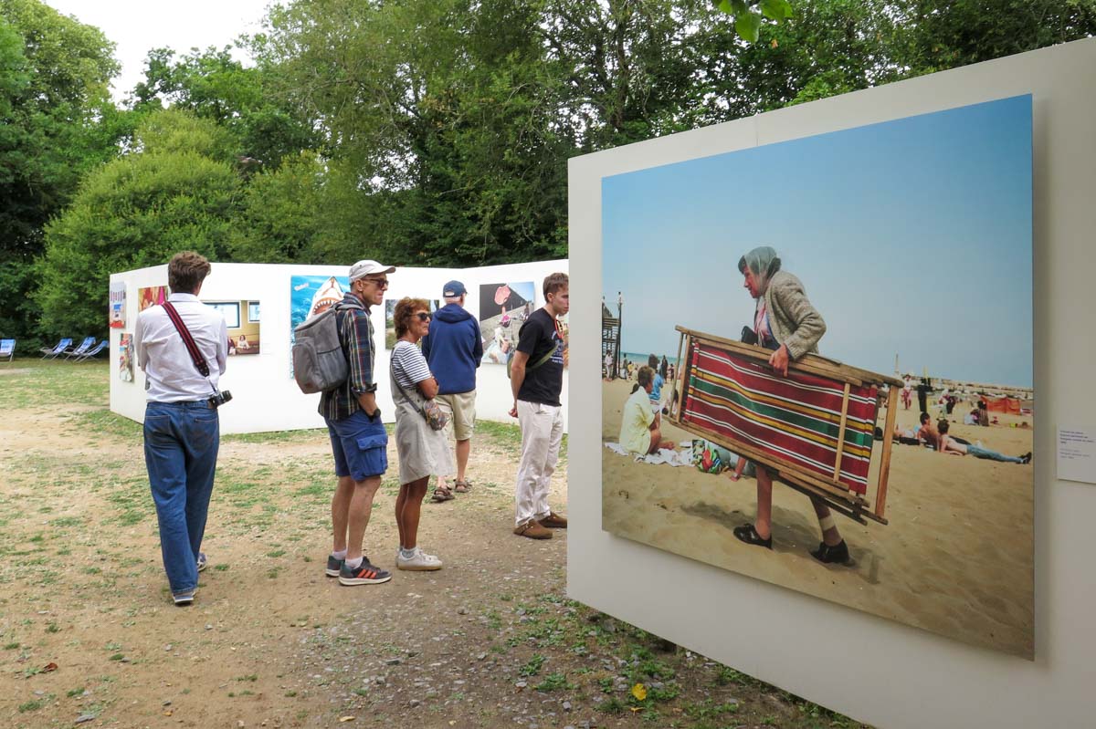 Martin Parr en La Gacilly 2025
